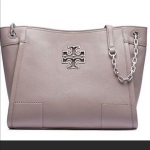 Tory Burch Britten Tote in French Gray